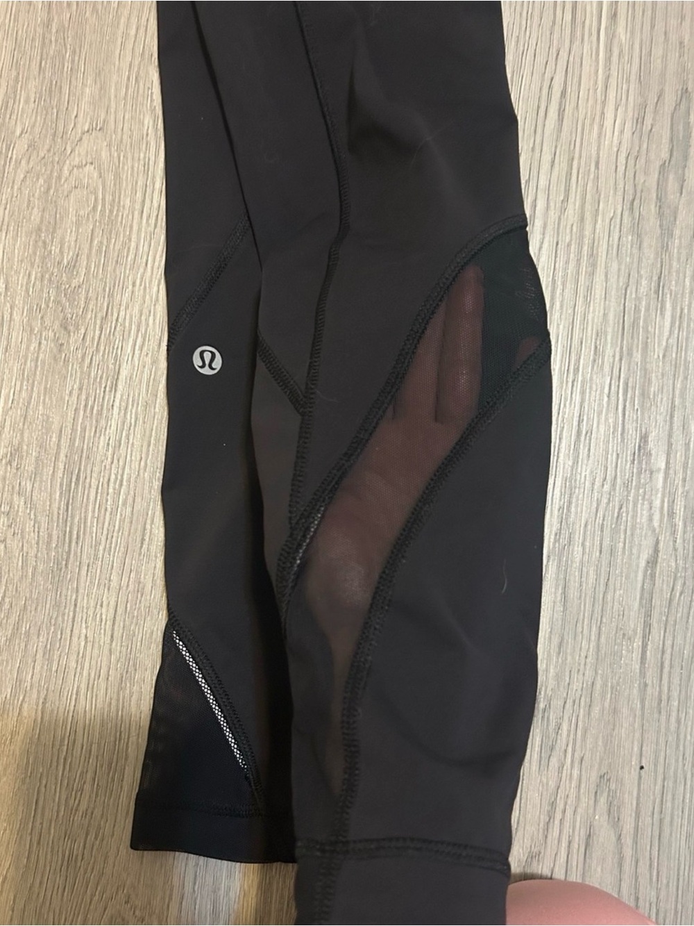 Lululemon leggings size 4